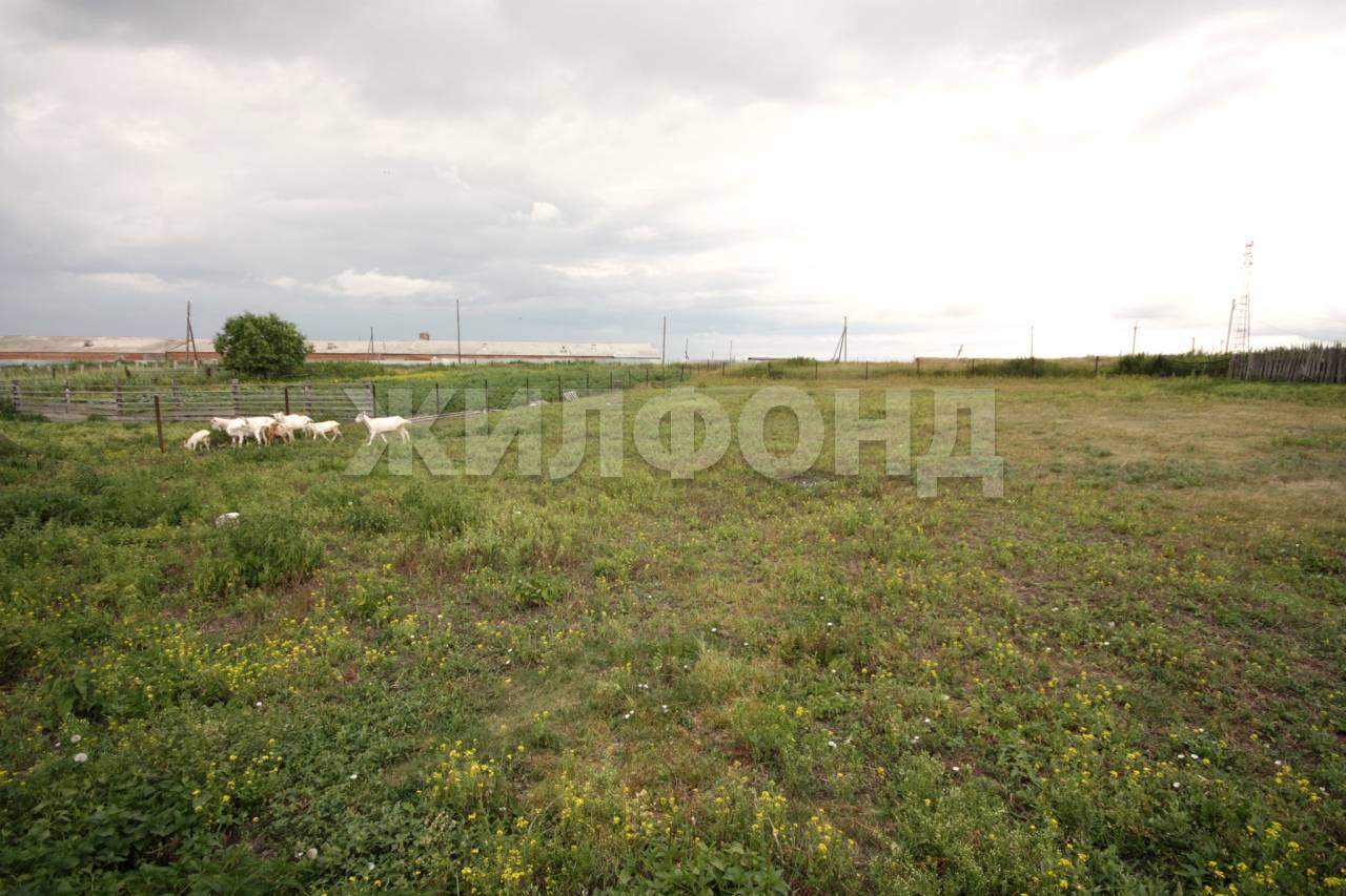 Продам земельный участок 1530 м.кв.