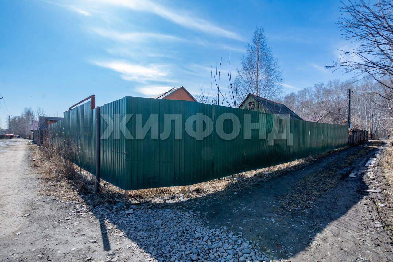 Продам земельный участок 321 м.кв.