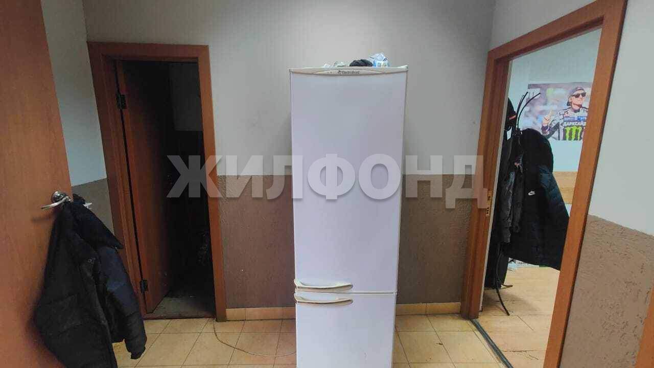 Продам помещение свободного назначения 200 м.кв.