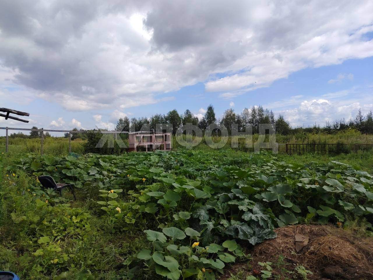 Продам земельный участок 2670000 м.кв.