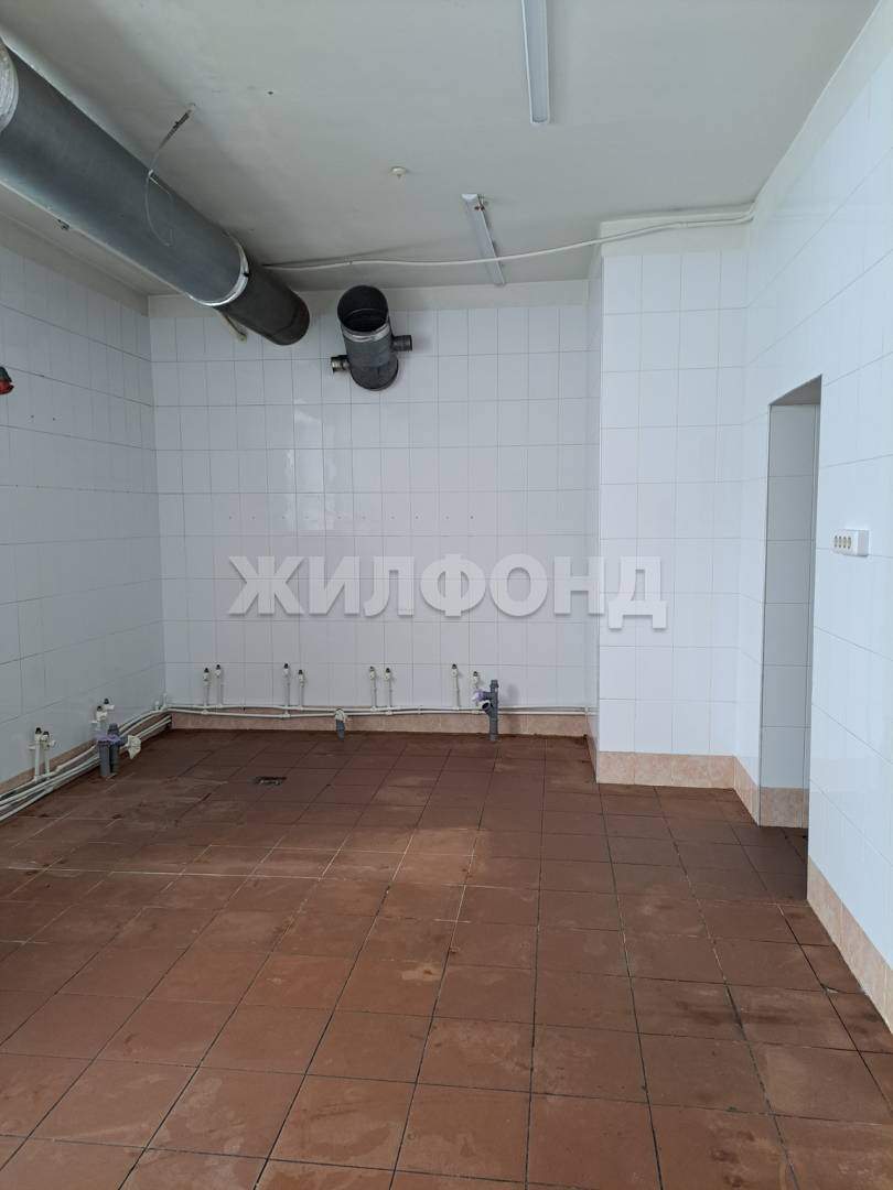 Продам магазин 352 м.кв.