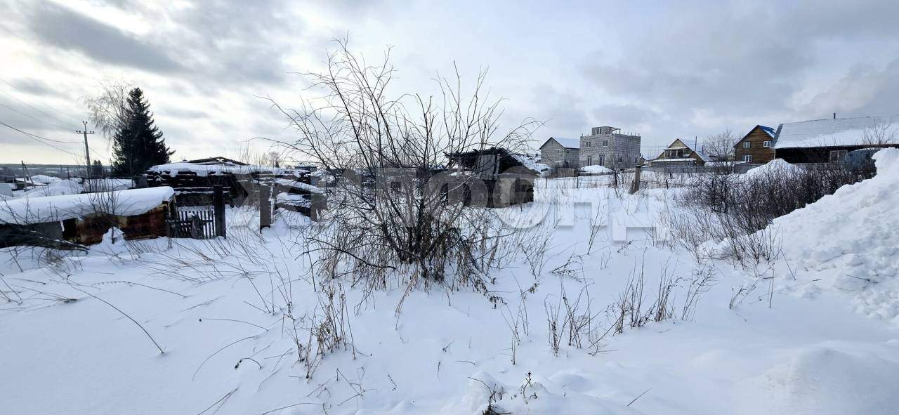 Продам земельный участок 1599 м.кв.
