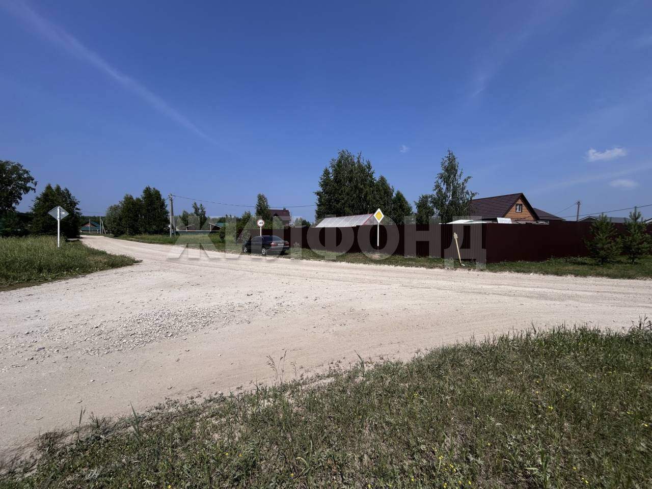 Продам земельный участок 2657 м.кв.