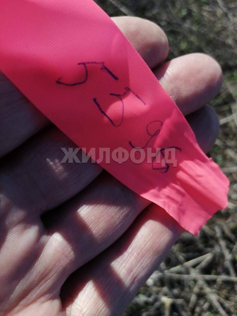 Продам земельный участок 1000 м.кв.