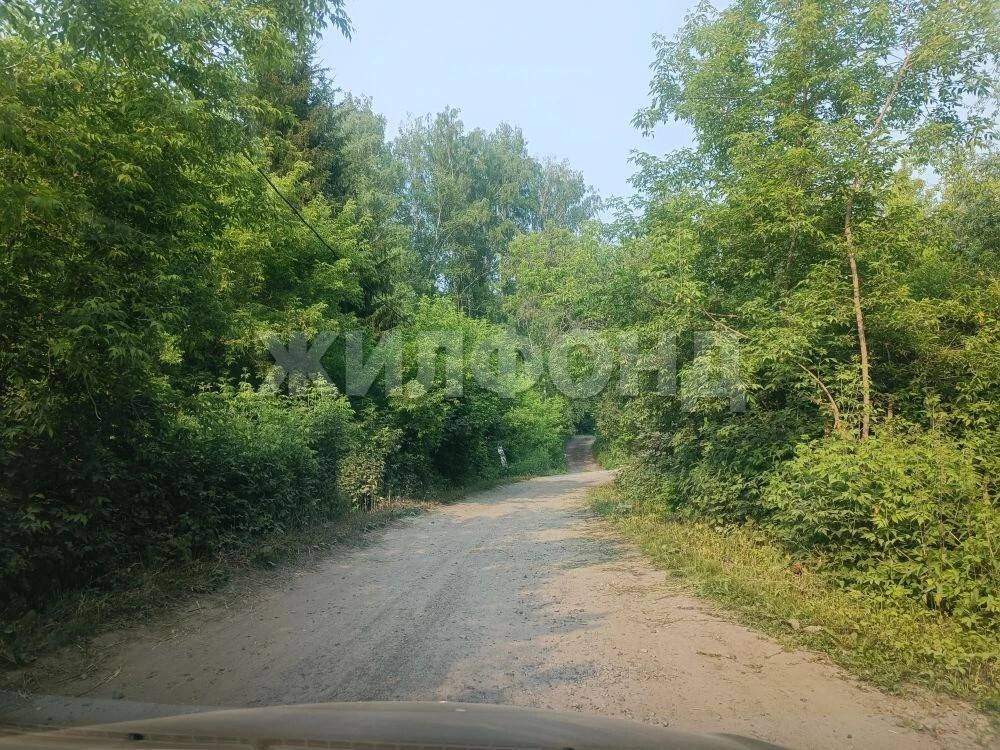Продам земельный участок 535 м.кв.