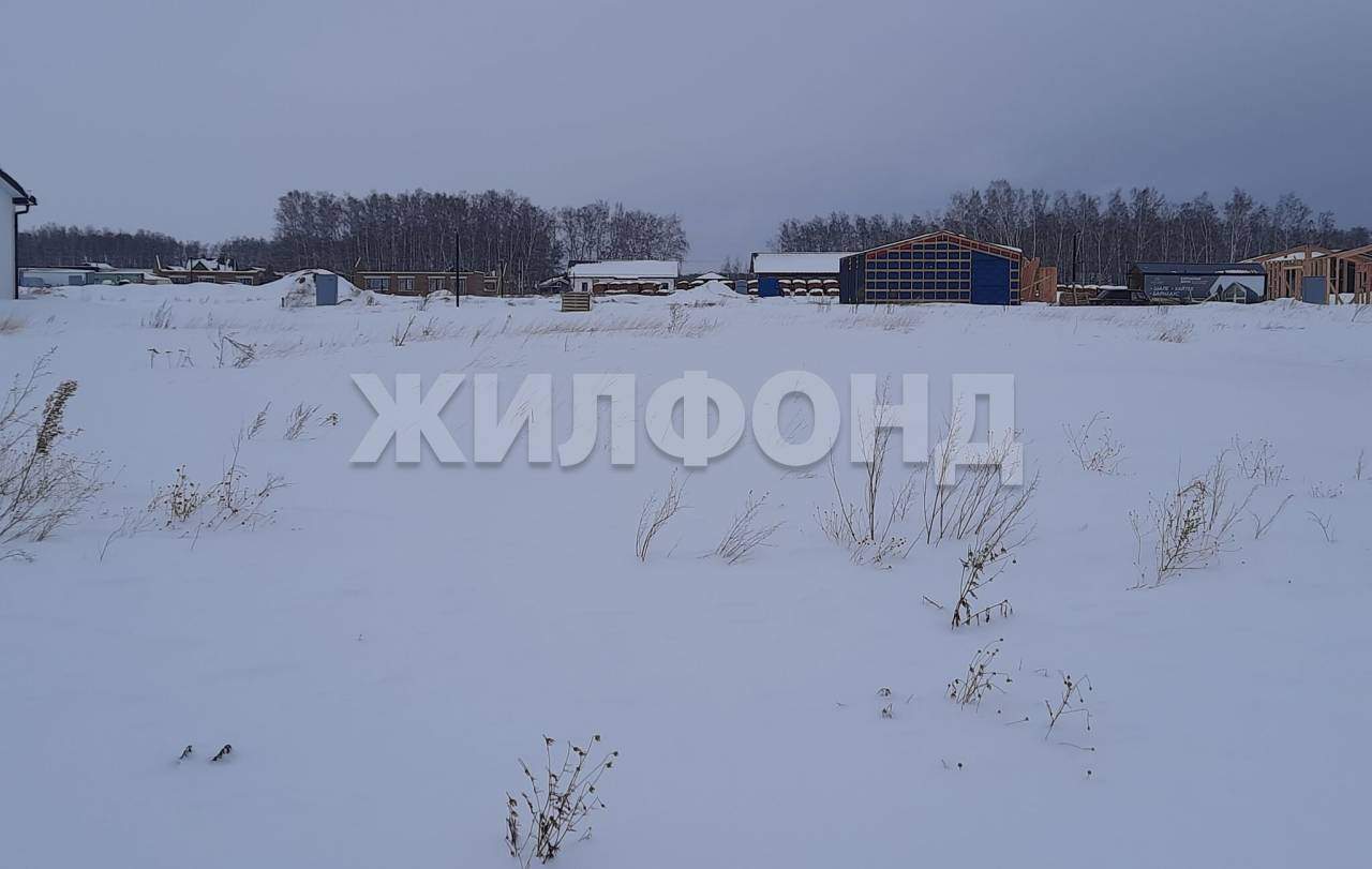 Продам земельный участок 720 м.кв.