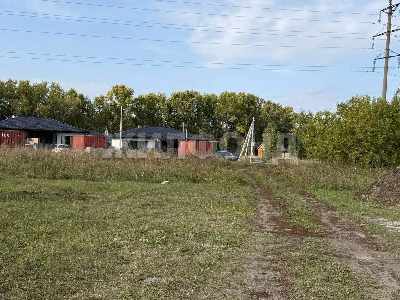 Продам земельный участок 2000 м.кв.