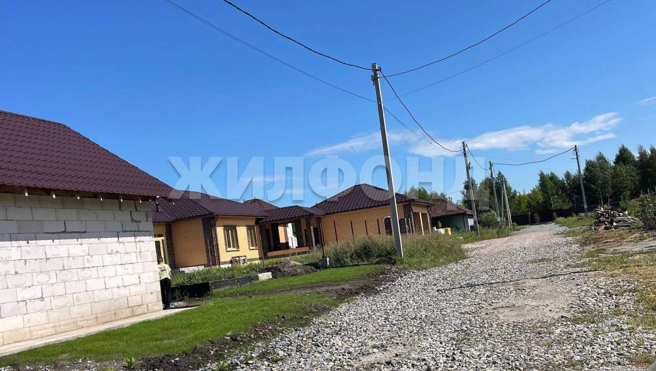 Продам земельный участок 803 м.кв.