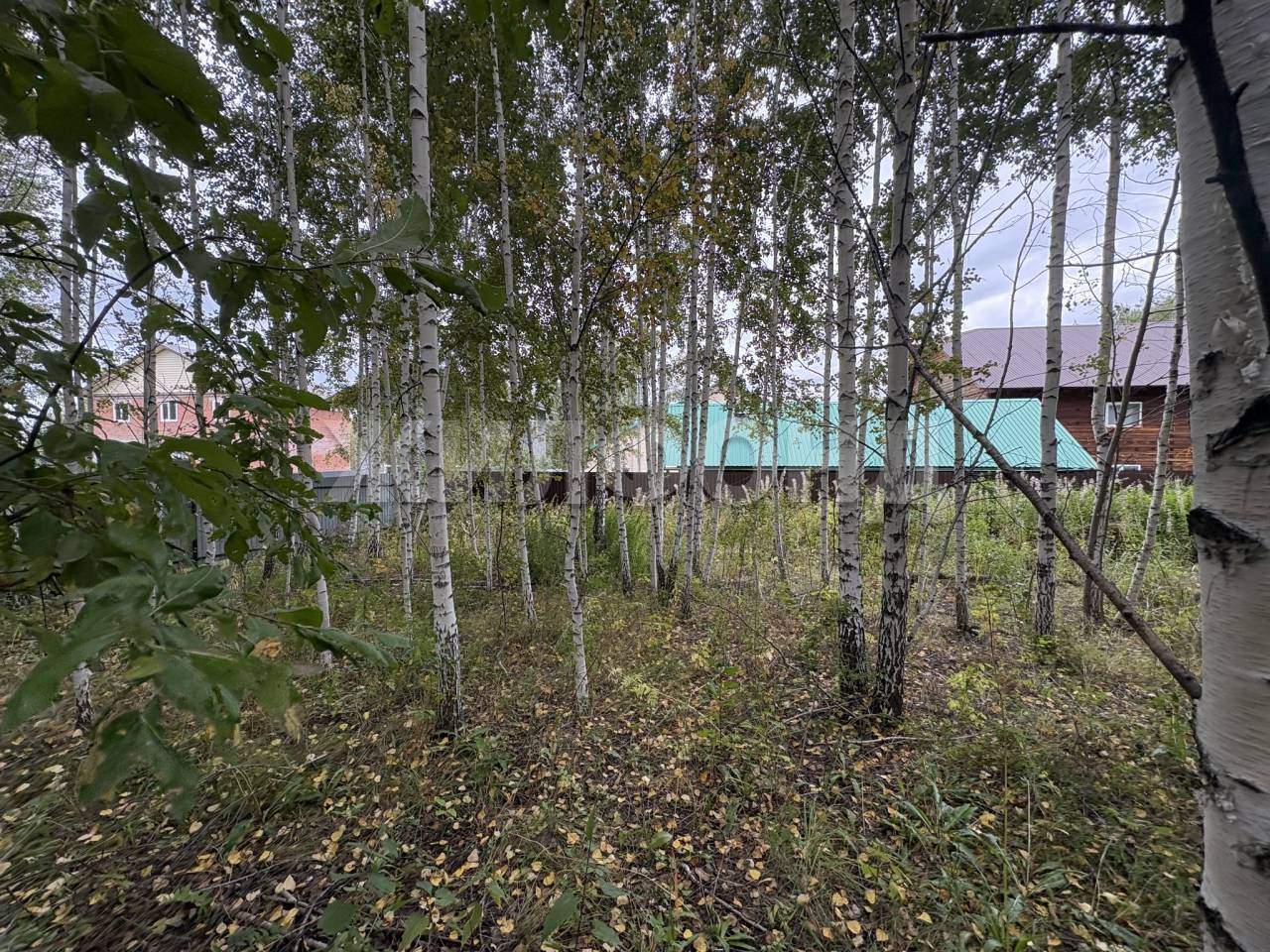 Продам земельный участок 600 м.кв.