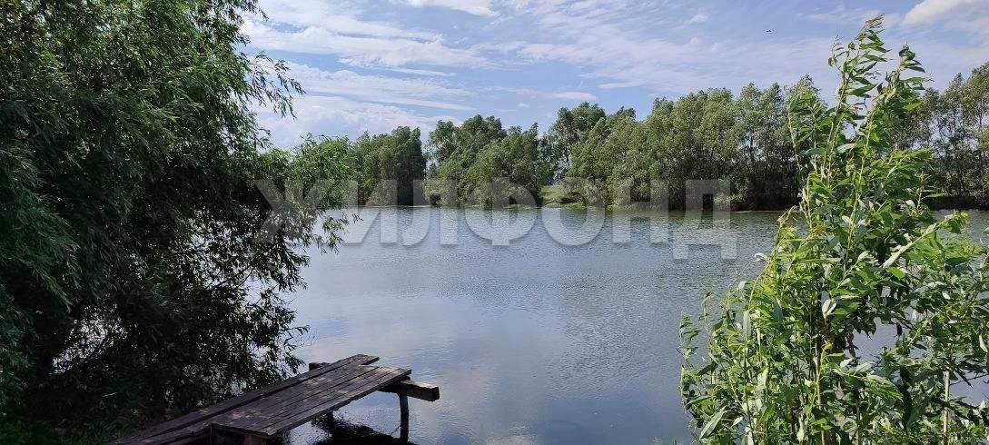 Продам земельный участок 850 м.кв.