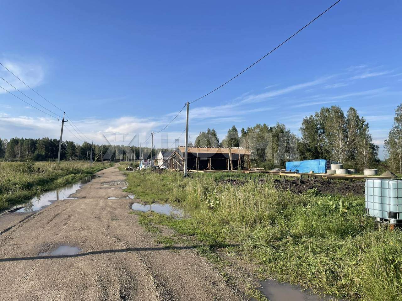 Продам земельный участок 985 м.кв.
