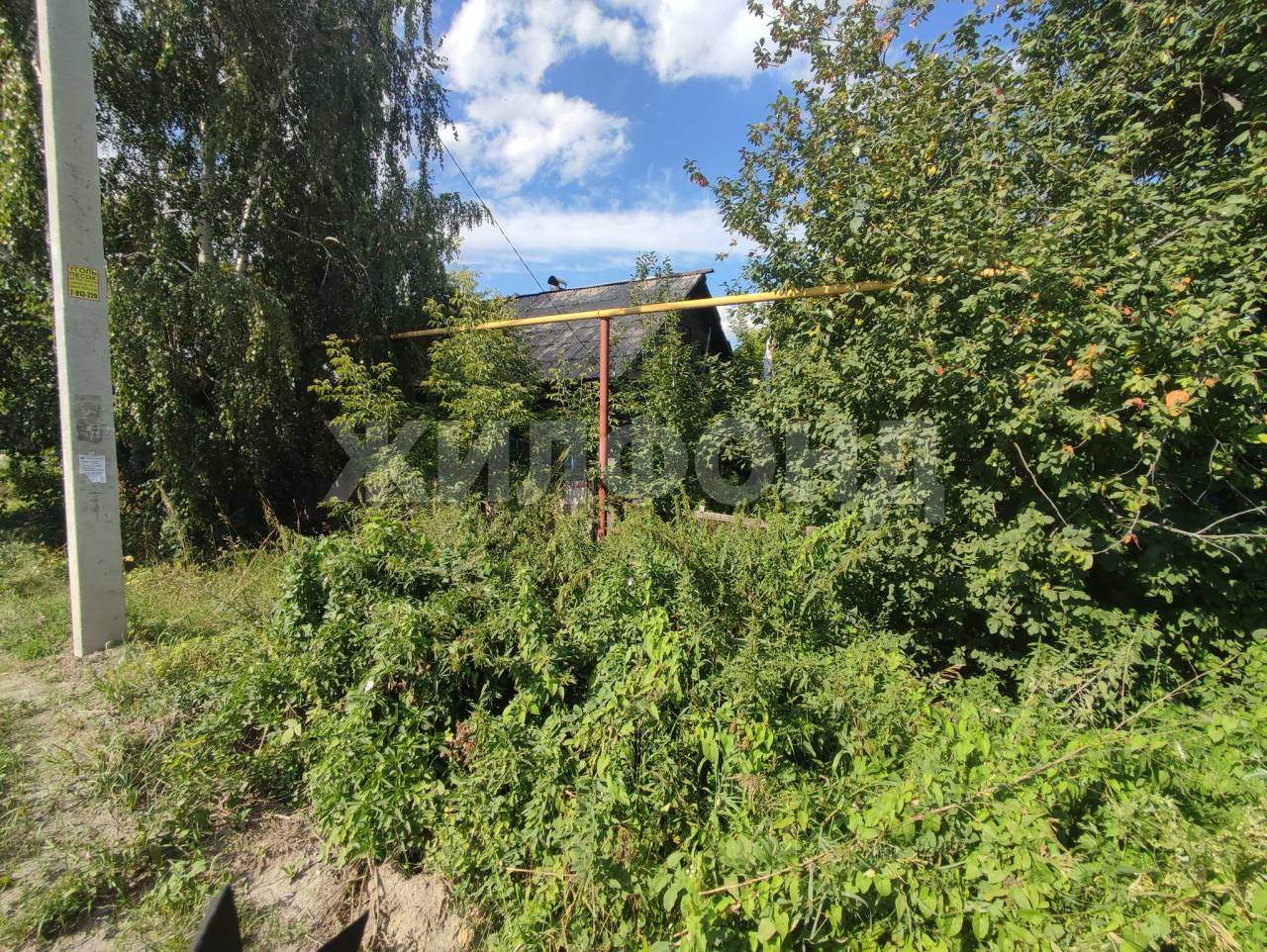 Продам земельный участок 700 м.кв.