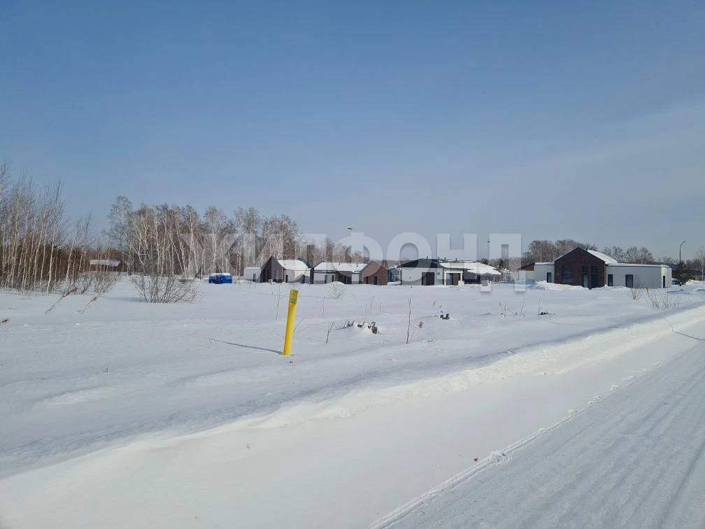 Продам земельный участок 1747 м.кв.