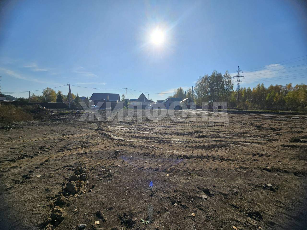 Продам земельный участок 942 м.кв.