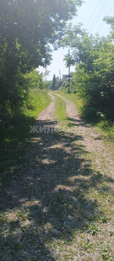 Продам земельный участок 1189 м.кв.