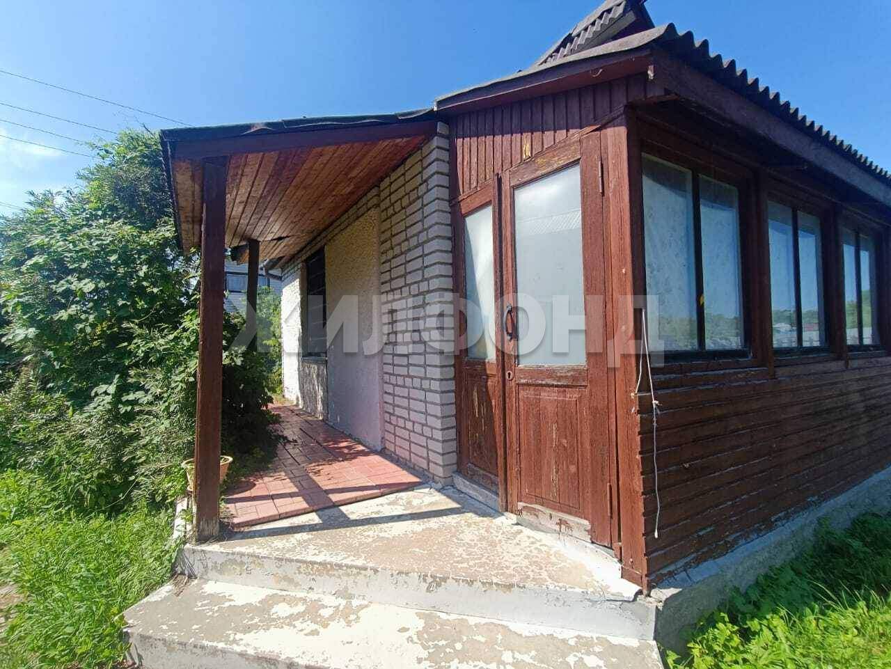 Продам земельный участок 400 м.кв.