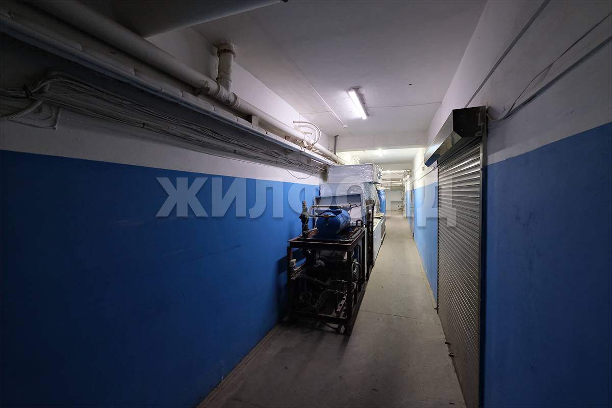 Продам помещение свободного назначения 3112 м.кв.