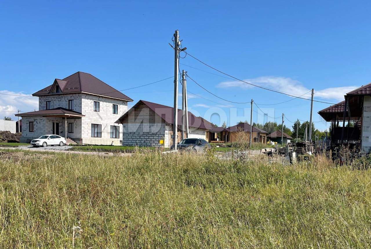 Продам земельный участок 803 м.кв.