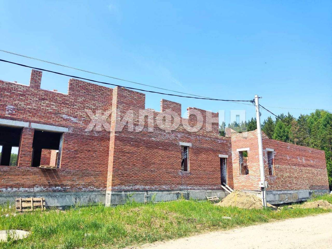 Продам земельный участок 3300 м.кв.