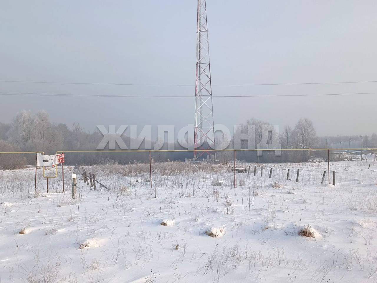 Продам земельный участок 900 м.кв.