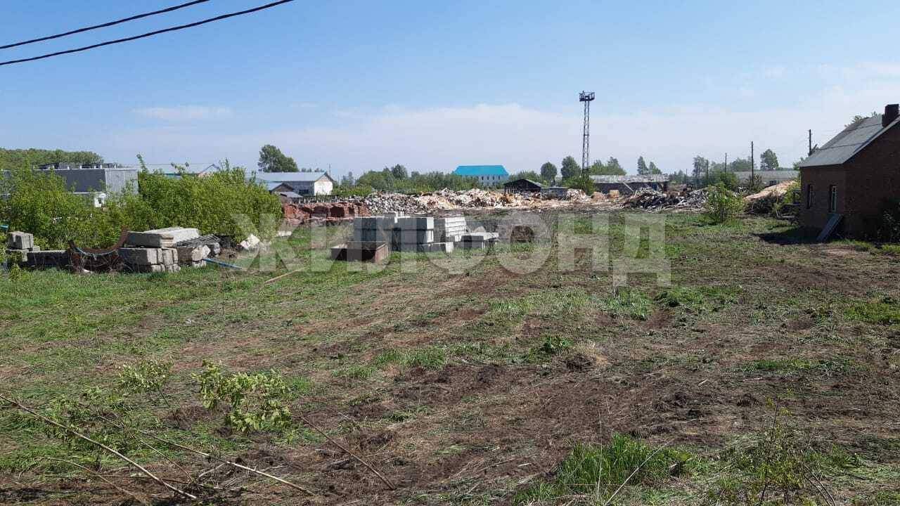Продам земельный участок 5500 м.кв.