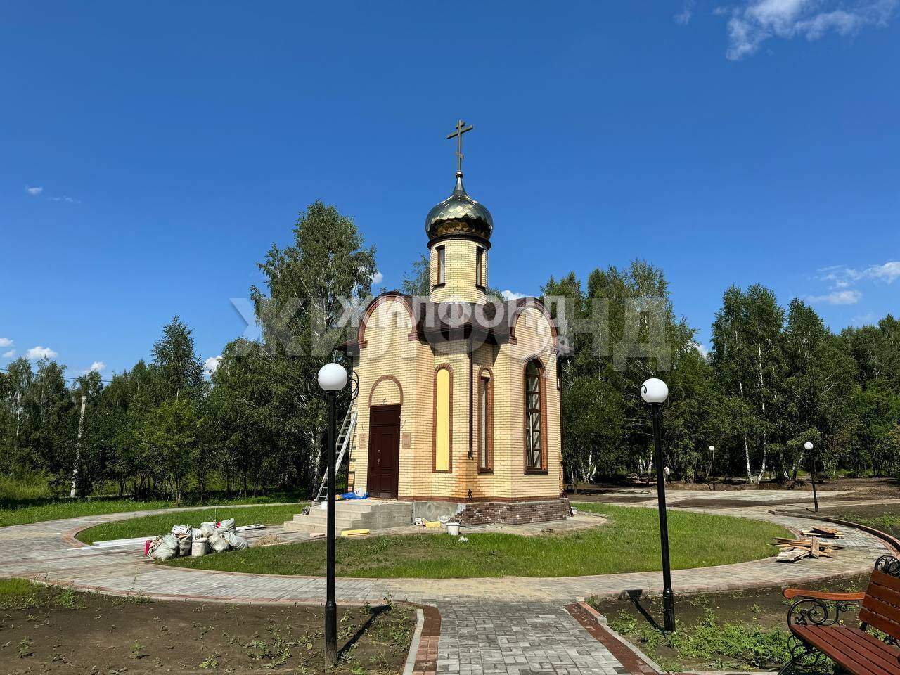 Продам земельный участок 900 м.кв.