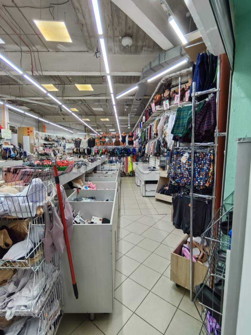 Продам магазин 245 м.кв.