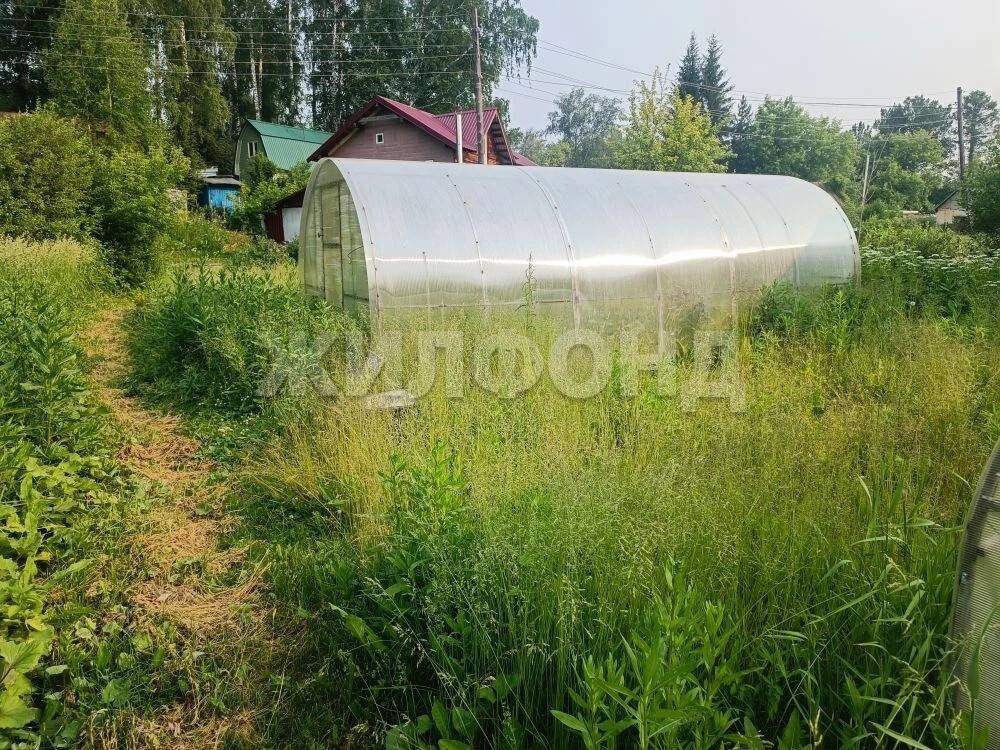 Продам земельный участок 535 м.кв.