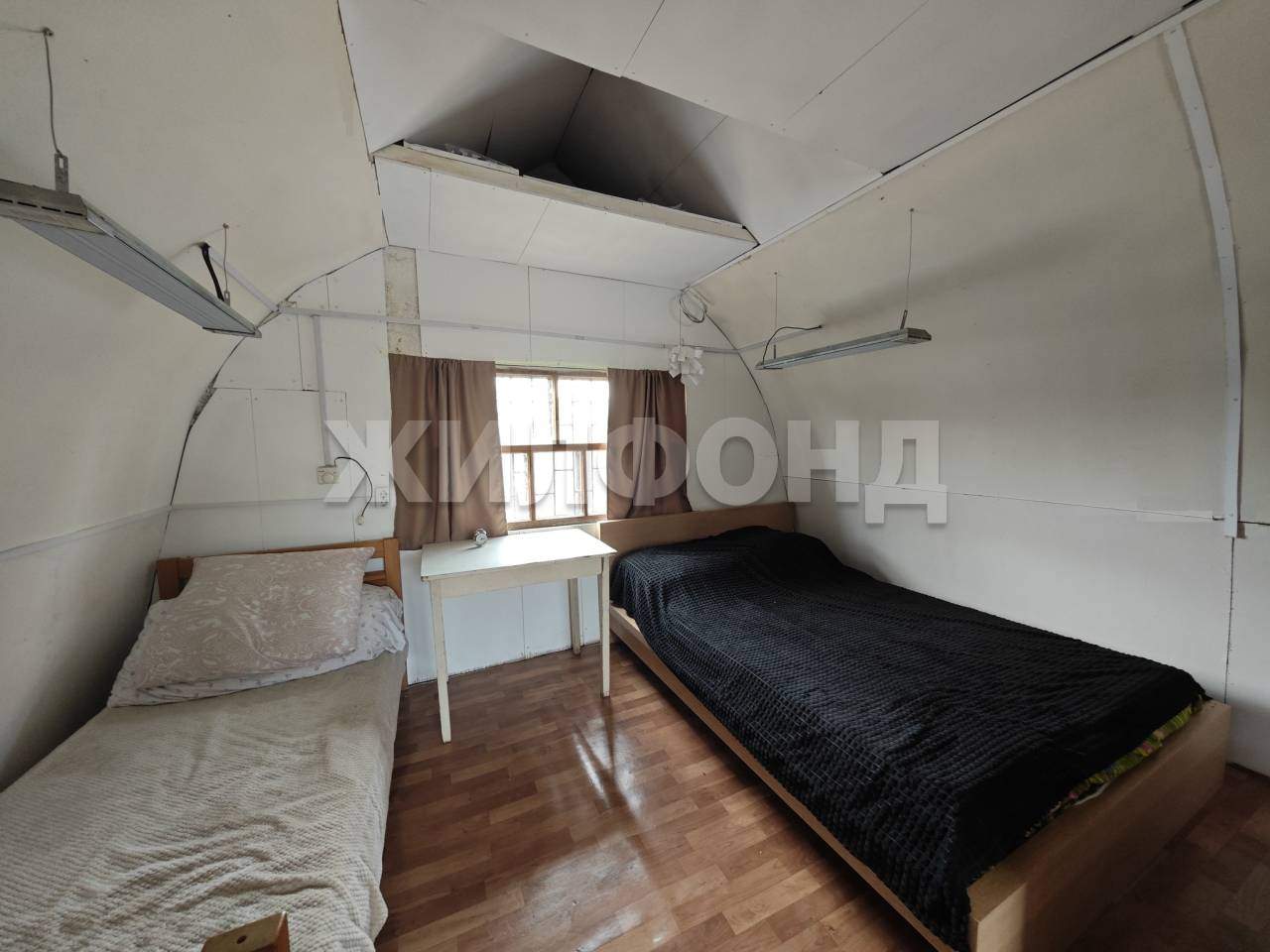 Продам земельный участок 640 м.кв.