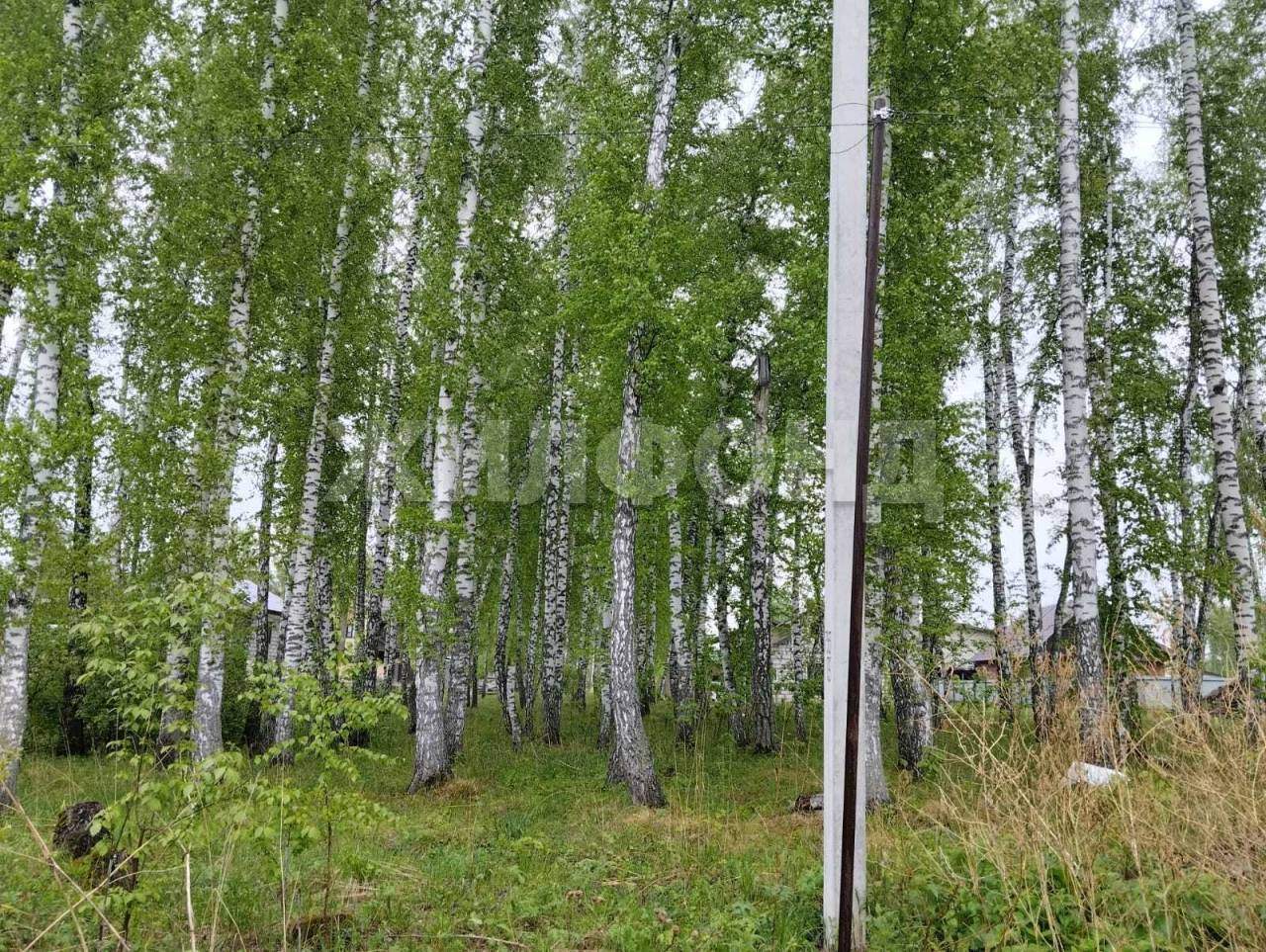 Продам земельный участок 800 м.кв.