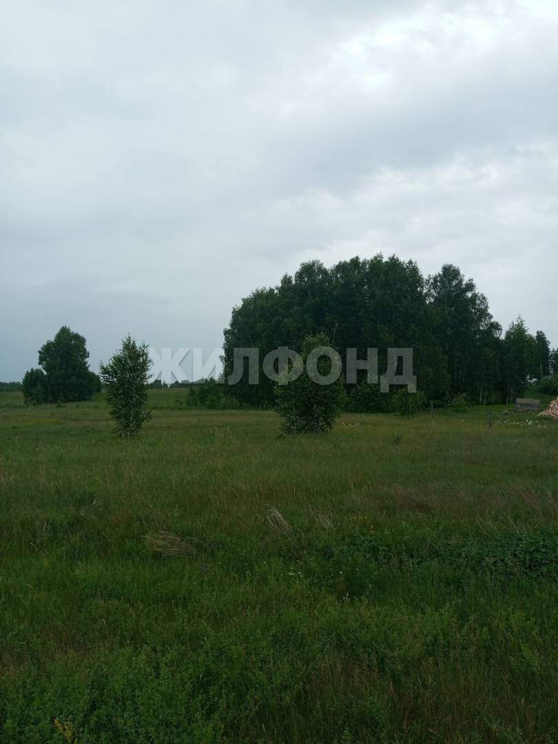 Продам земельный участок 1000 м.кв.