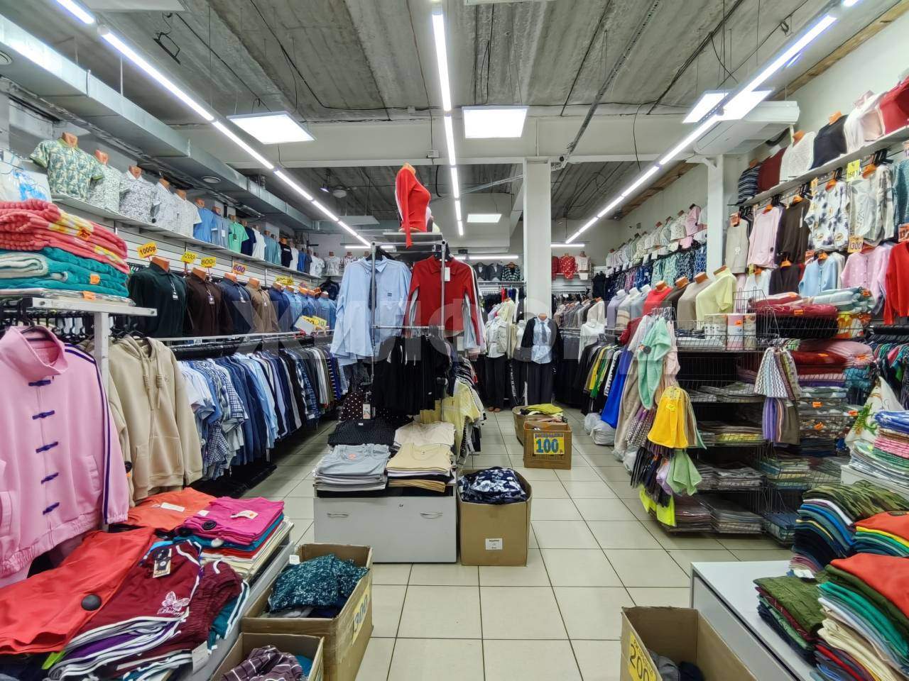 Продам магазин 245 м.кв.