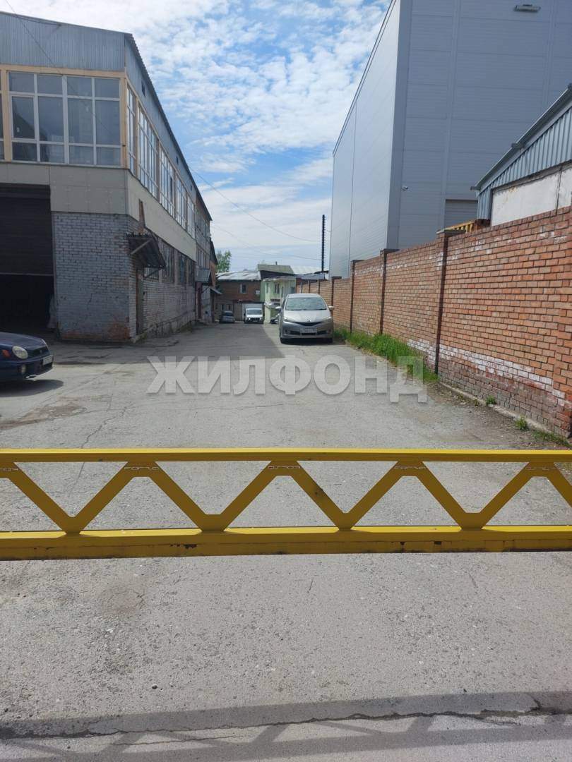 Продам производственное помещение 900 м.кв.