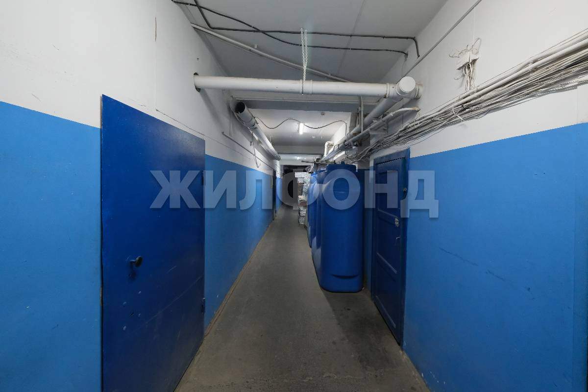 Продам помещение свободного назначения 3112 м.кв.