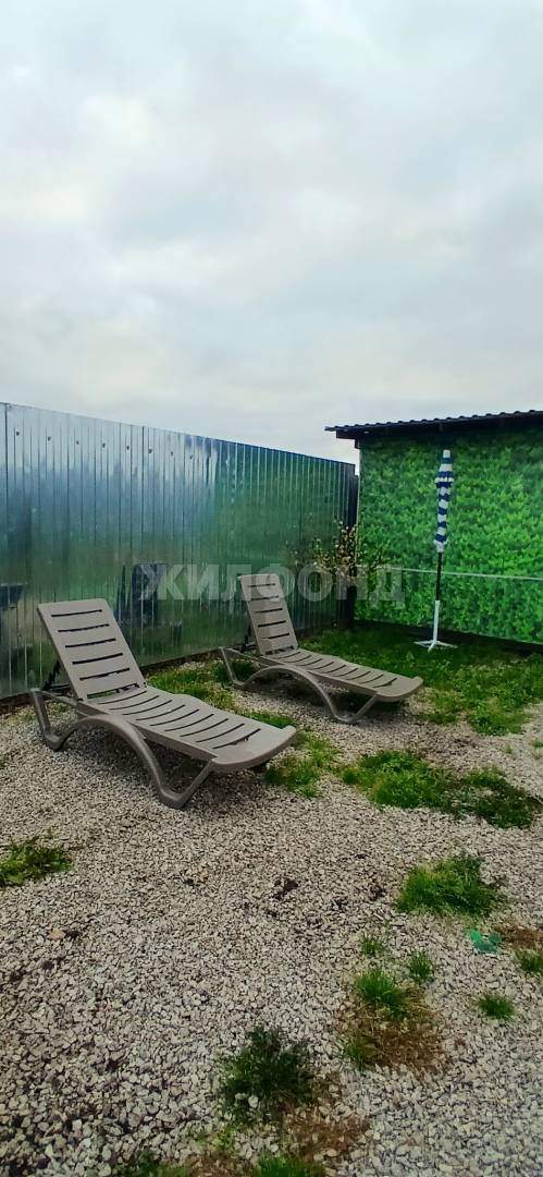 Продам земельный участок 700 м.кв.