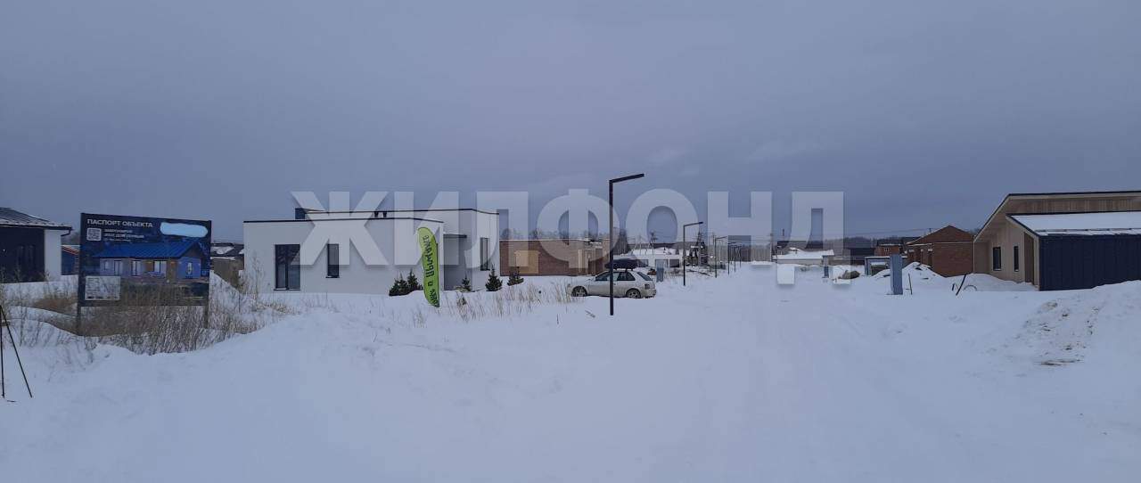 Продам земельный участок 720 м.кв.