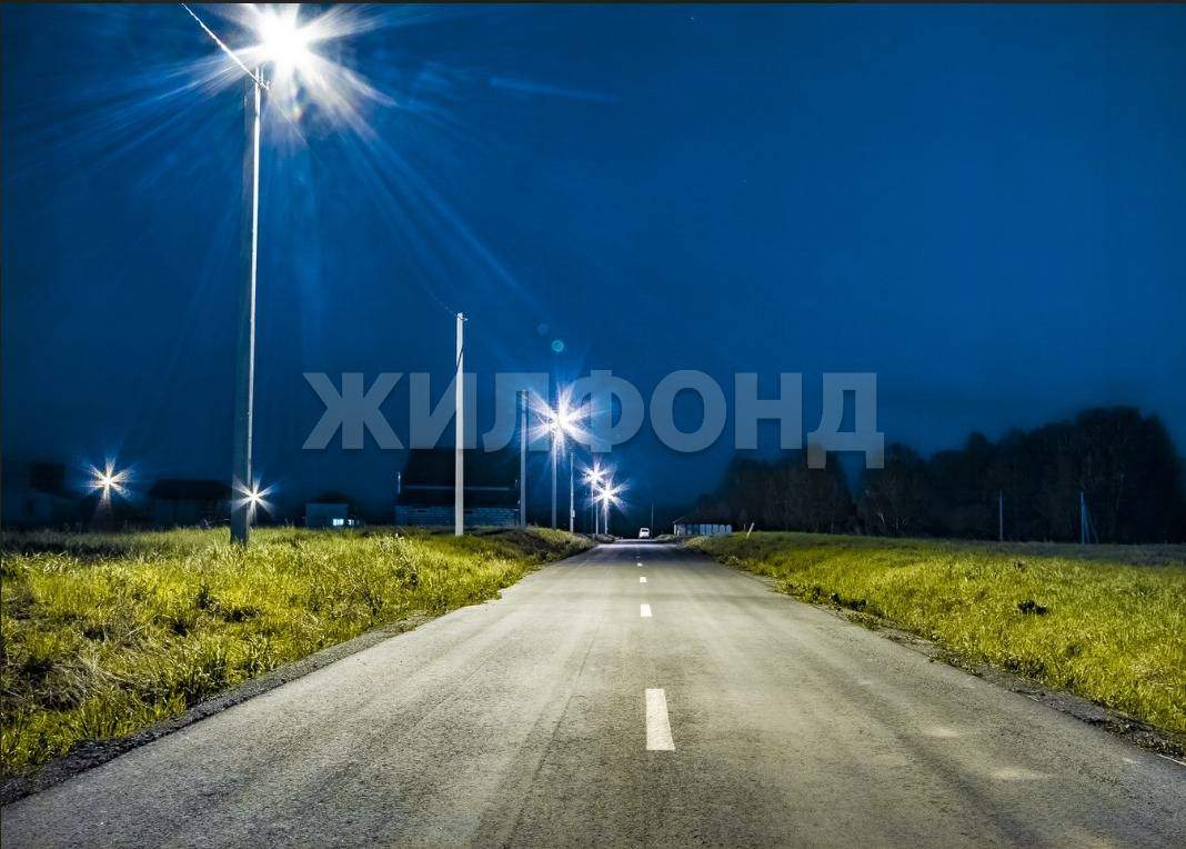 Продам земельный участок 600 м.кв.