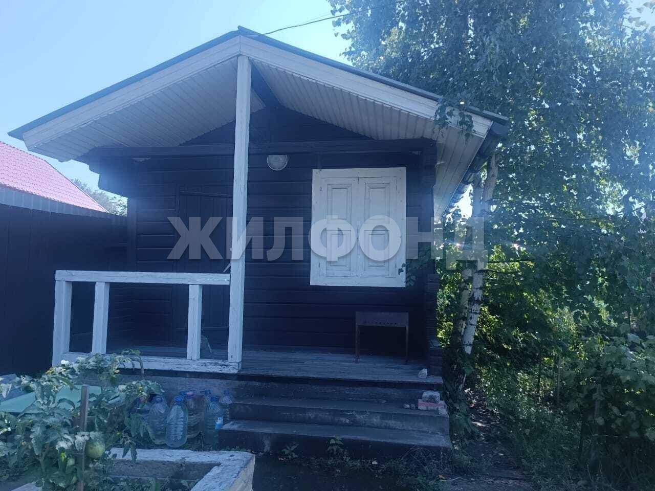 Продам земельный участок 400 м.кв.