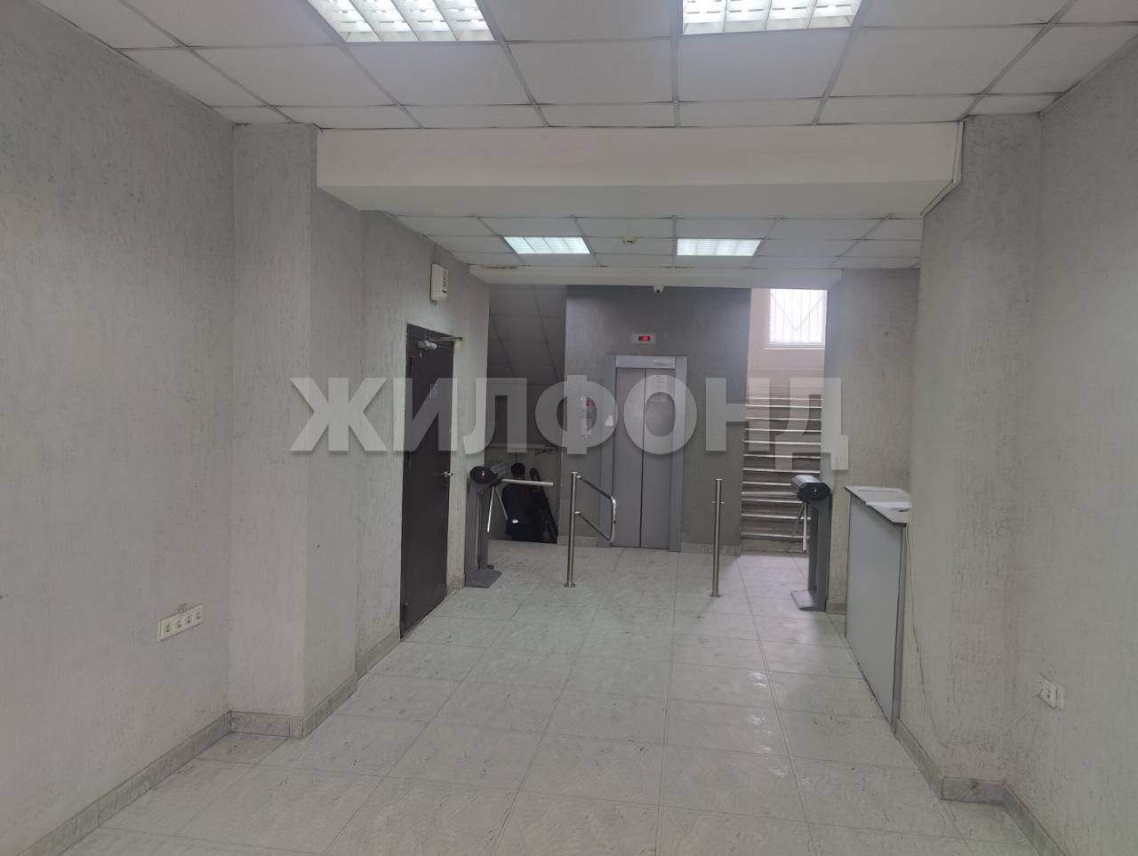Продам помещение свободного назначения 853 м.кв.