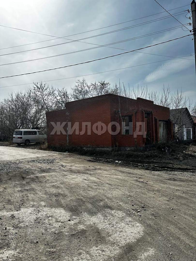 Продам земельный участок 100 м.кв.
