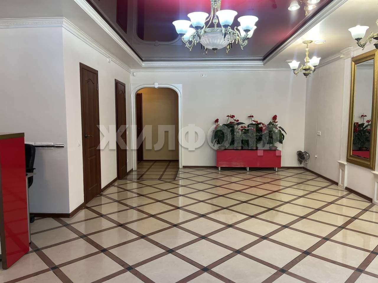 Продам помещение свободного назначения 76 м.кв.