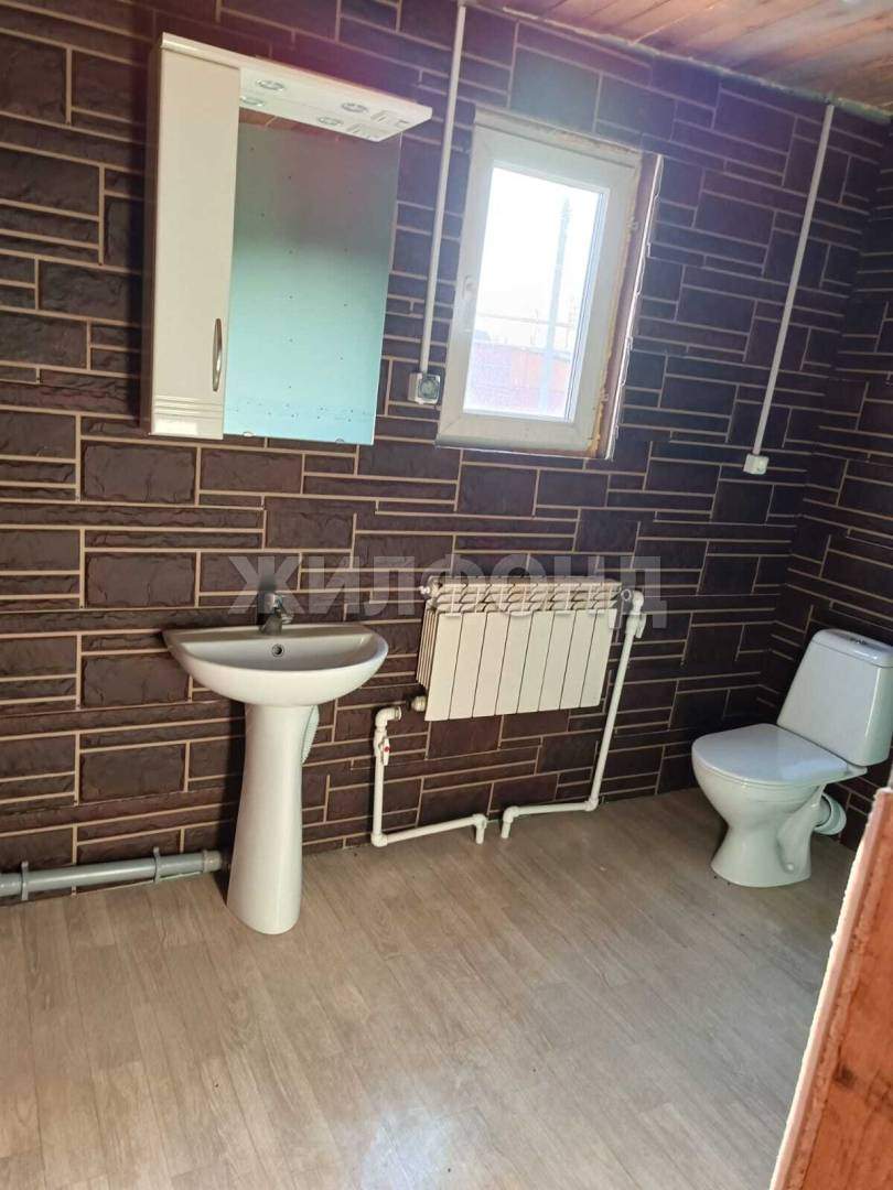 Продам земельный участок 1000 м.кв.
