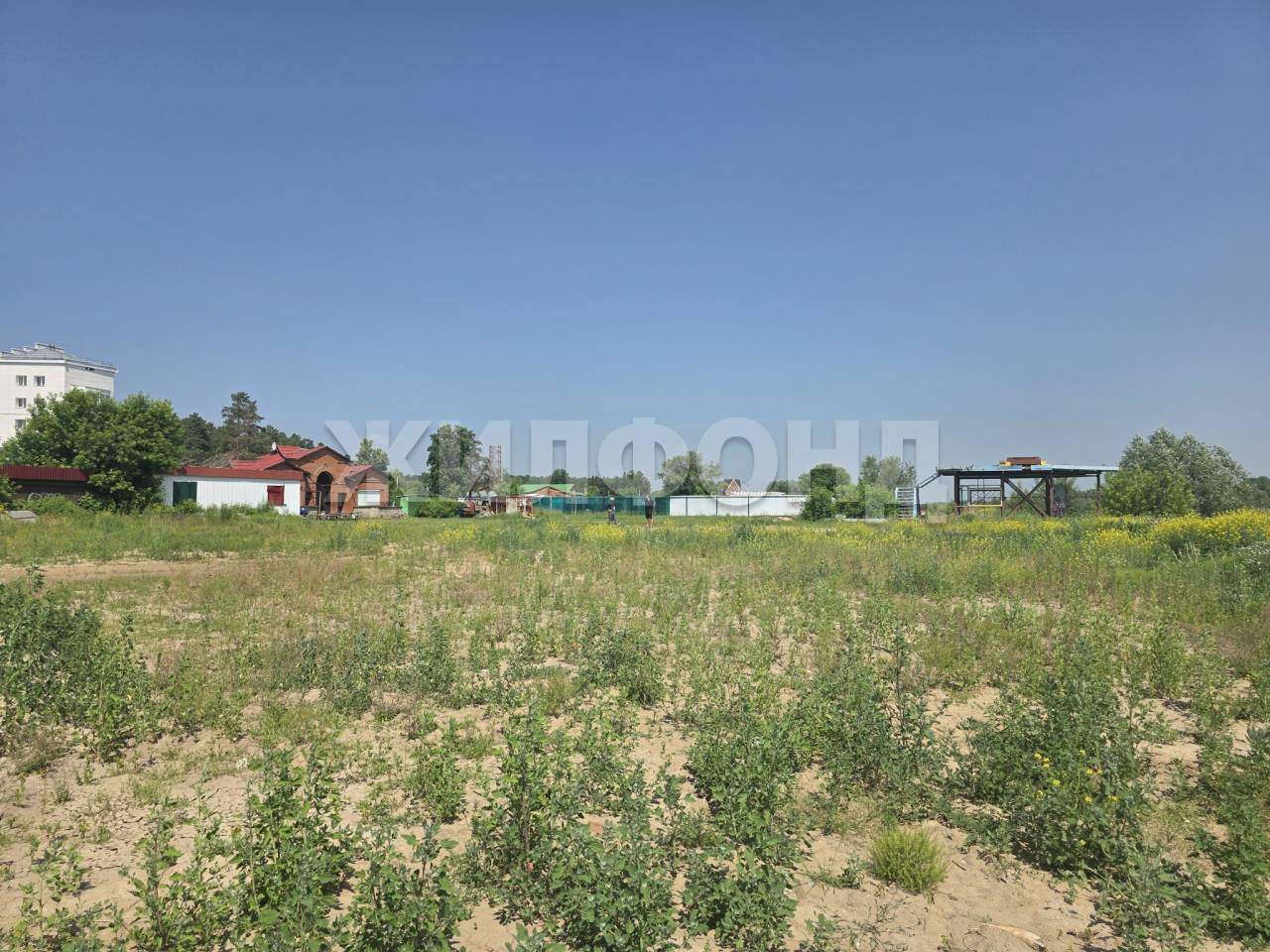 Продам земельный участок 5500 м.кв.