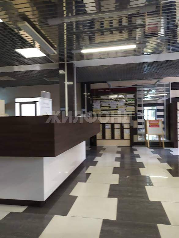 Продам помещение свободного назначения 7335 м.кв.