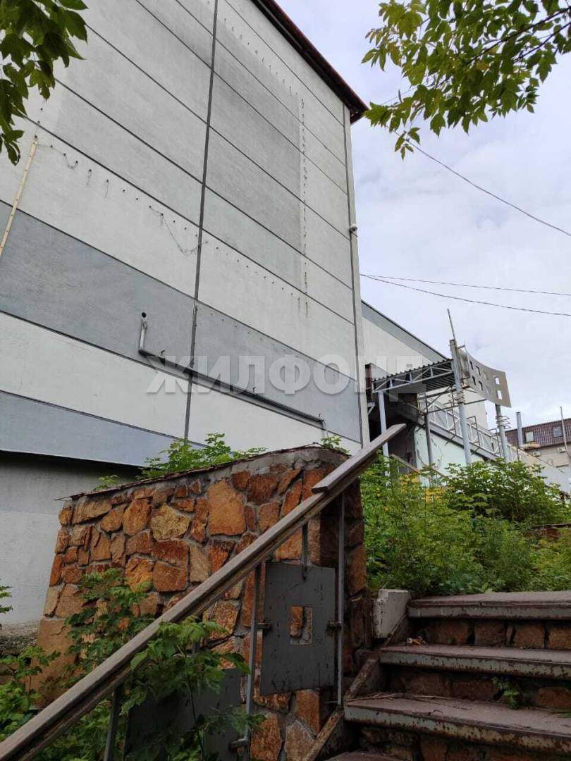Продам помещение свободного назначения 5145 м.кв.
