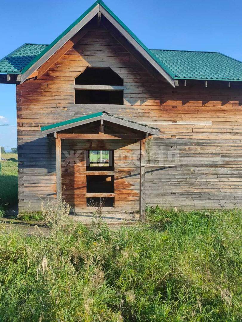 Продам земельный участок 900 м.кв.