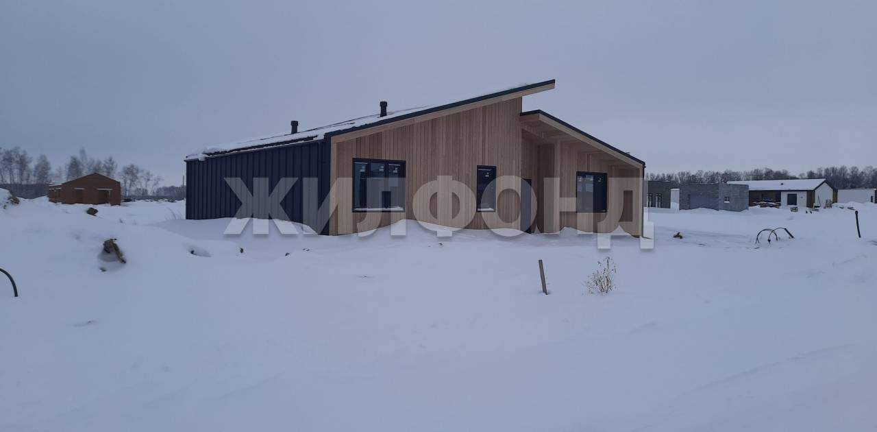 Продам земельный участок 720 м.кв.