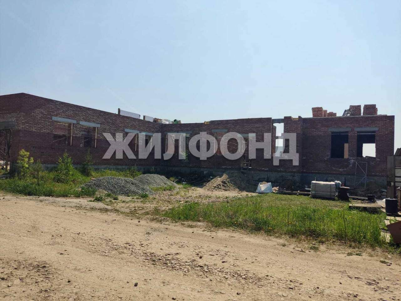 Продам земельный участок 3300 м.кв.