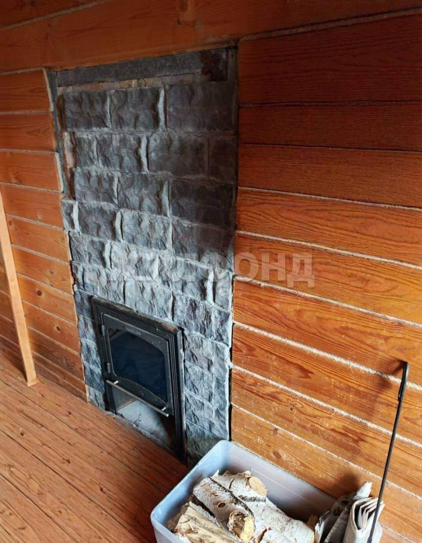 Продам земельный участок 1200 м.кв.