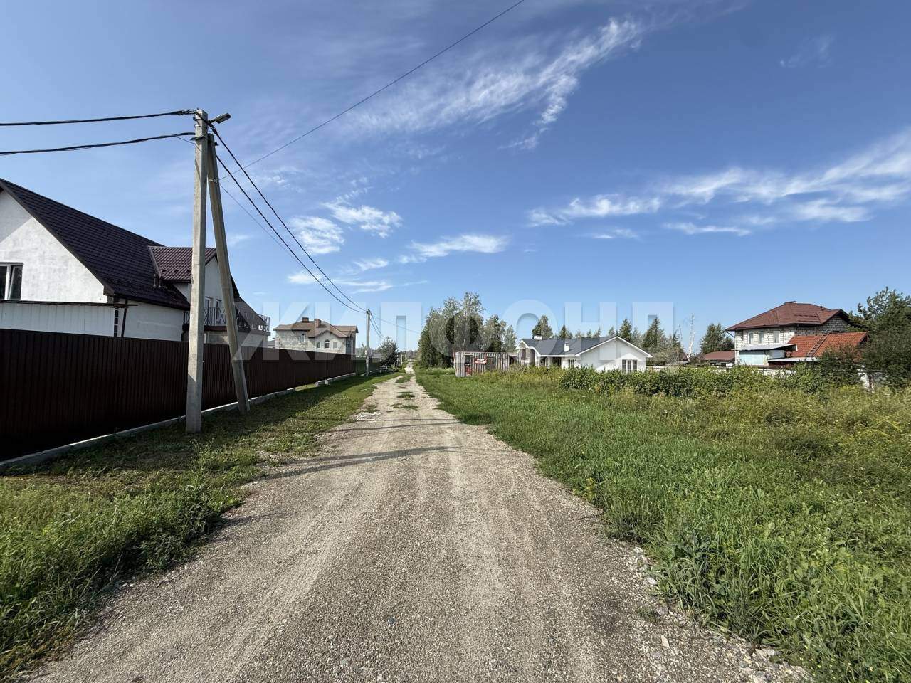 Продам земельный участок 814 м.кв.
